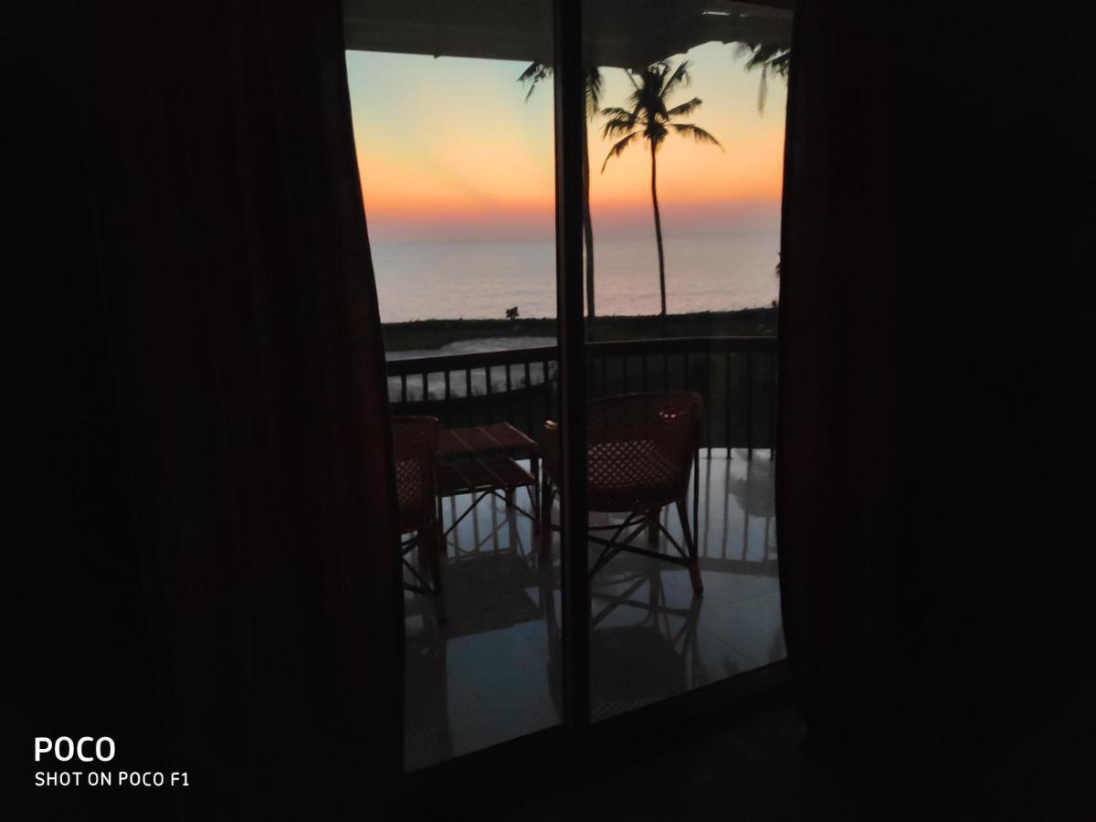Pura Vida Varkala Hotell Exteriör bild