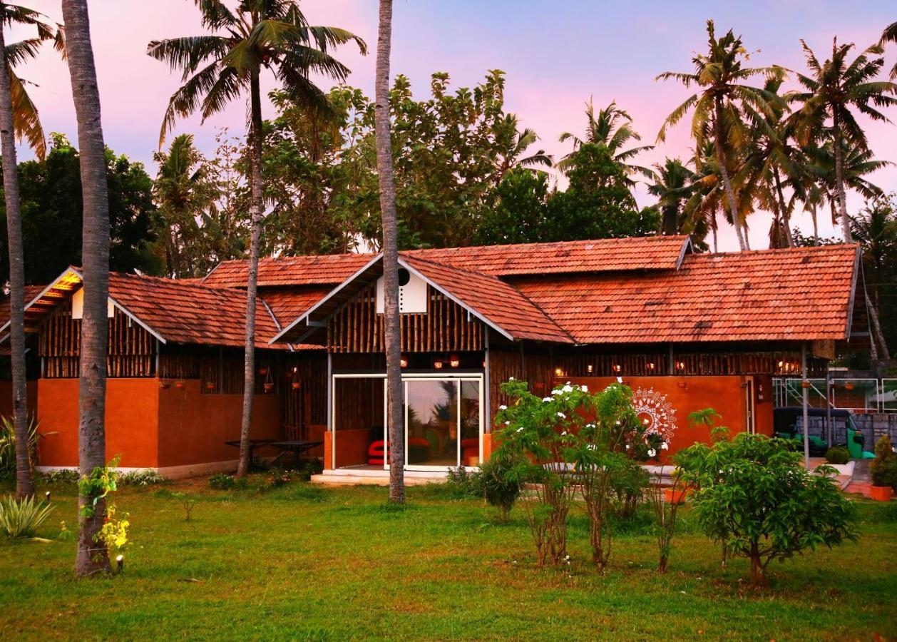 Pura Vida Varkala Hotell Exteriör bild