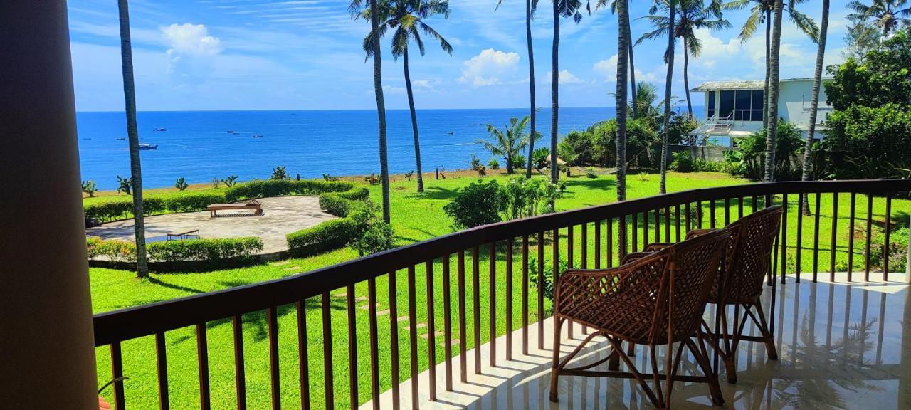 Pura Vida Varkala Hotell Exteriör bild