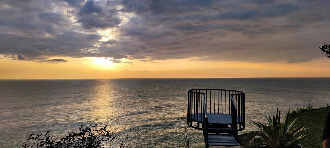 Pura Vida Varkala Hotell Exteriör bild