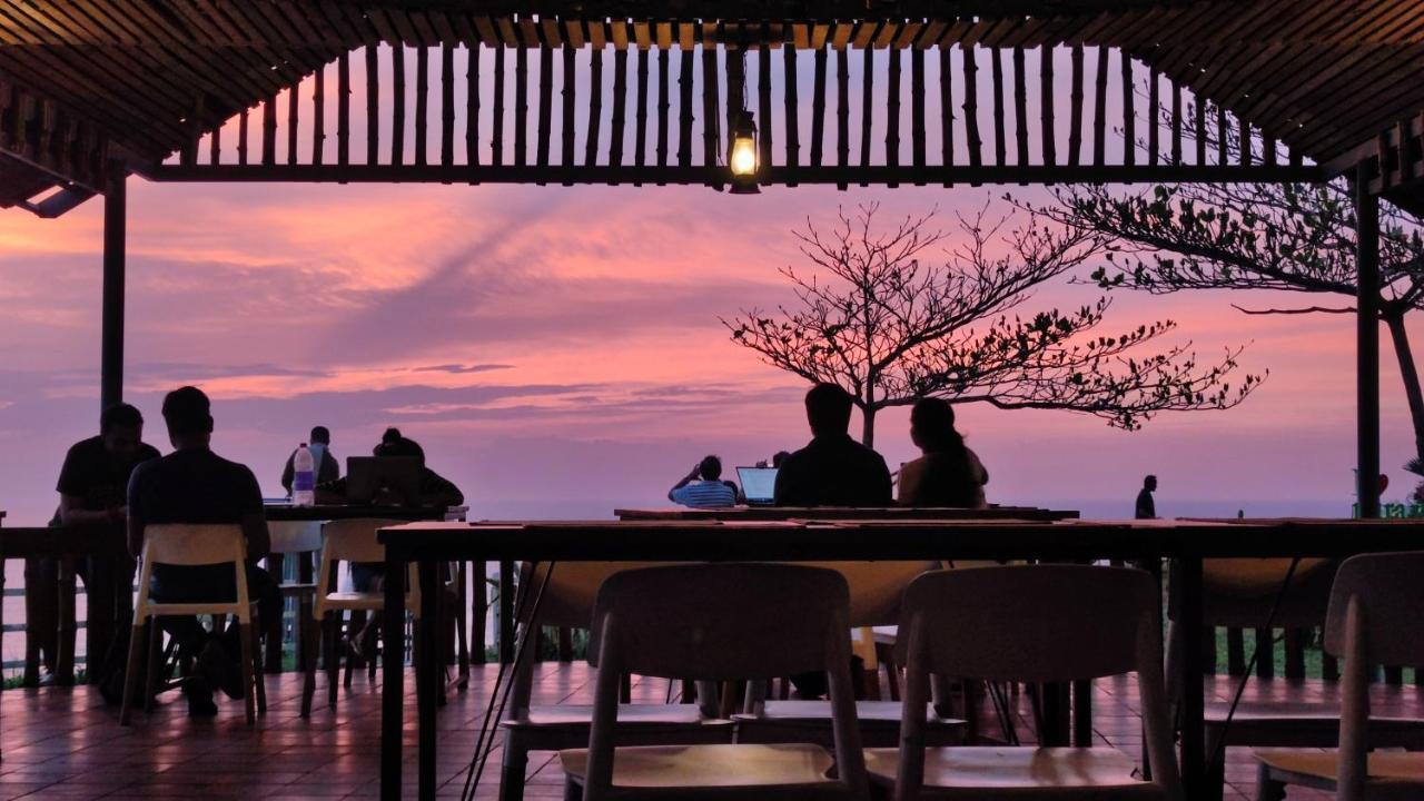 Pura Vida Varkala Hotell Exteriör bild