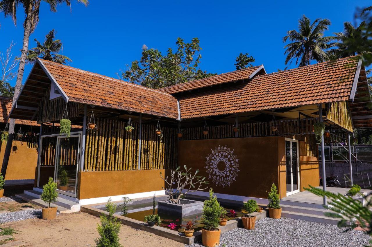 Pura Vida Varkala Hotell Exteriör bild