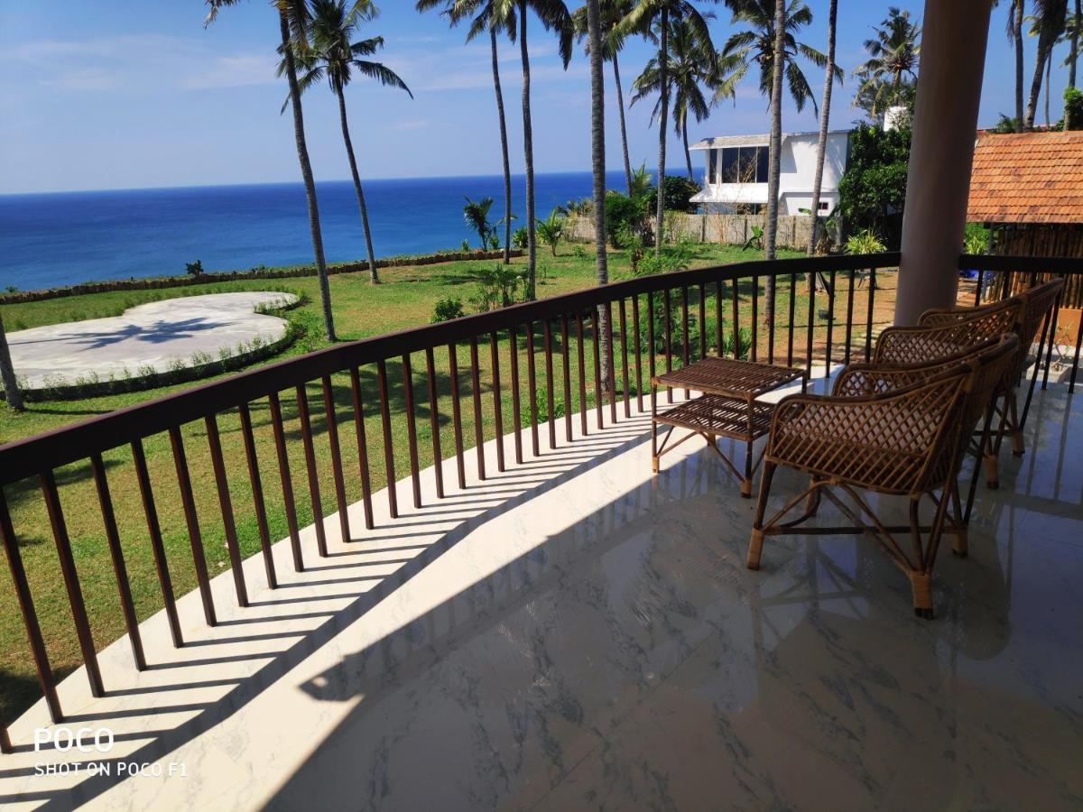 Pura Vida Varkala Hotell Exteriör bild